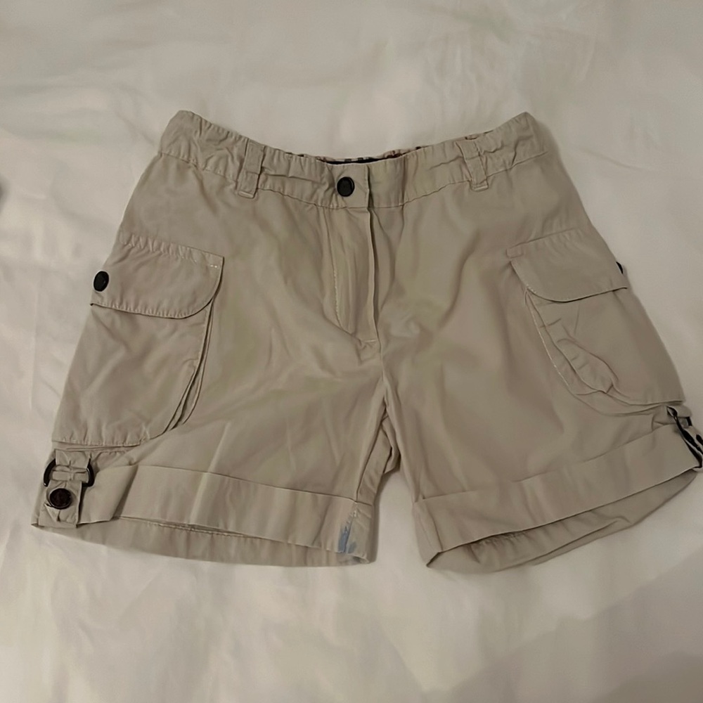 Burberry kids sz 4 beige shorts